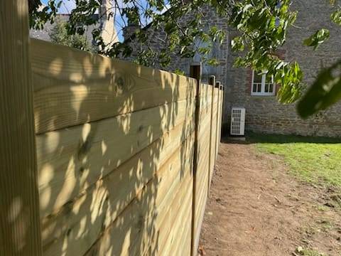 d31f46c6-2bd0-4629-91d1-450d4714c41b